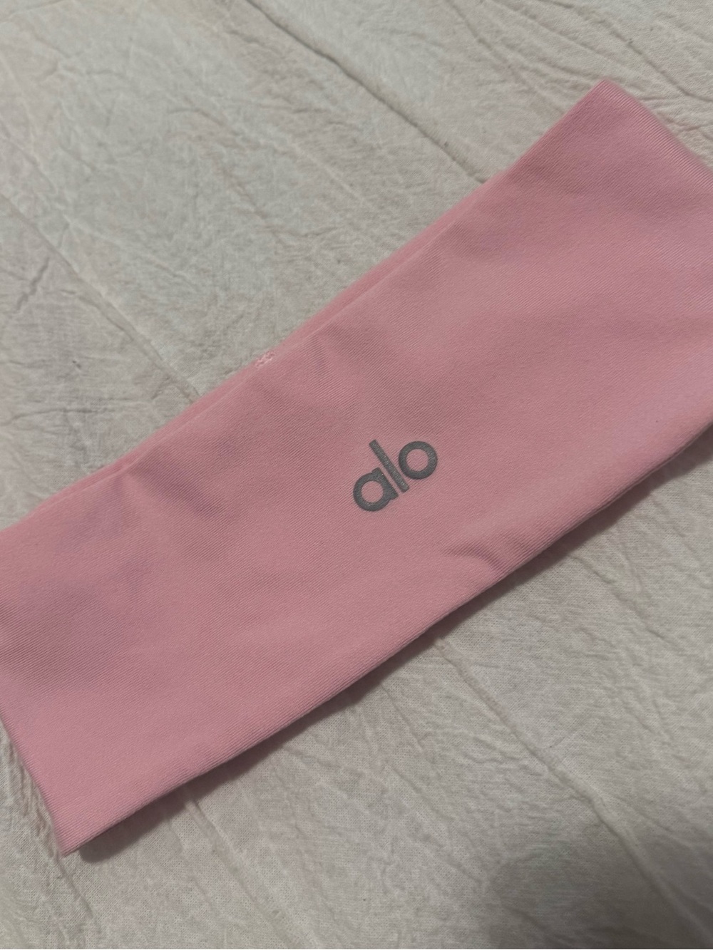 ALO pink marshmallow performance headband